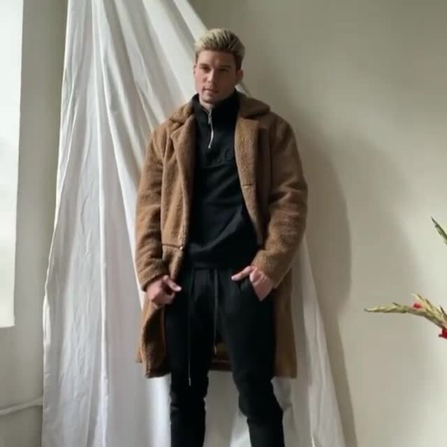 Play video