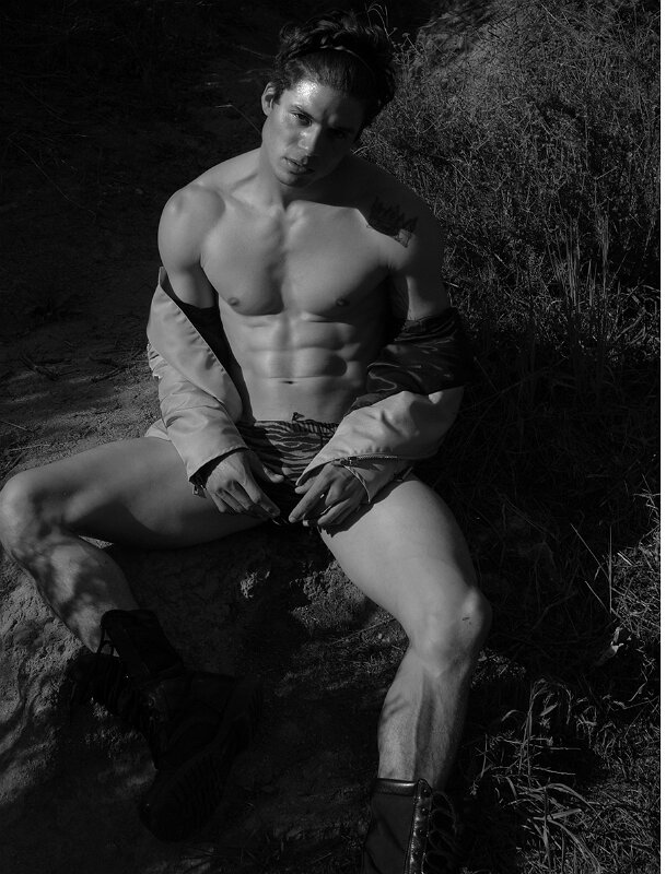 Joe D Martinez for LoveSexo Magazine (2)