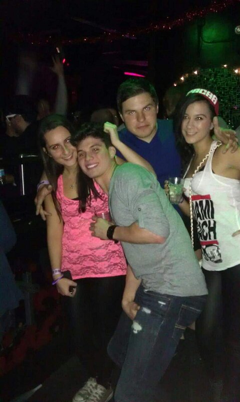 Friends (9)