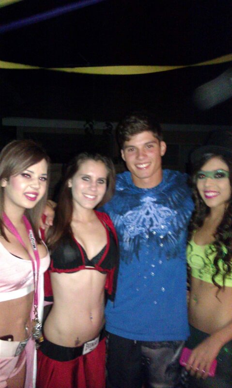 Joe D Martinez with Girls (4)
