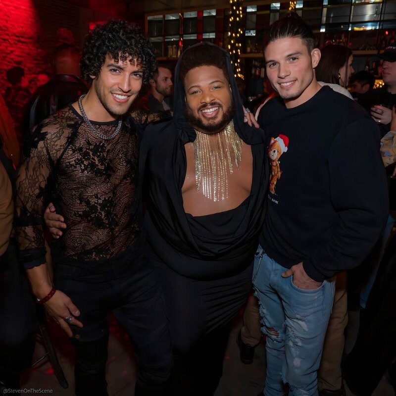 Joe D Martinez with his gay friends (44)