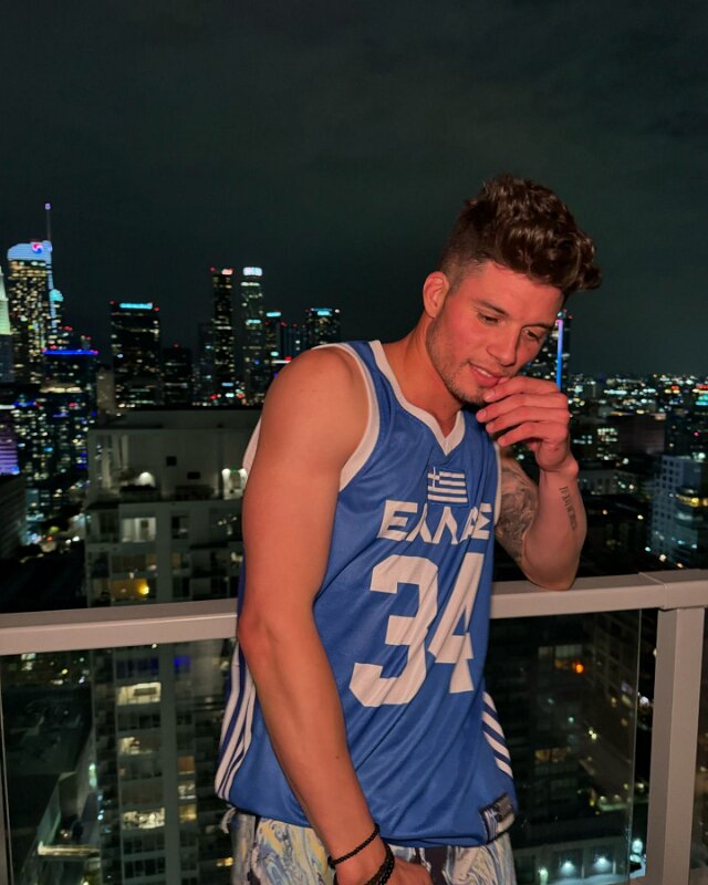 Joe D Martinez at Matts Place (3)