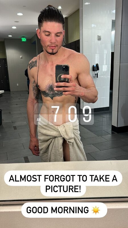 Joe D Martinez Selfies (533)