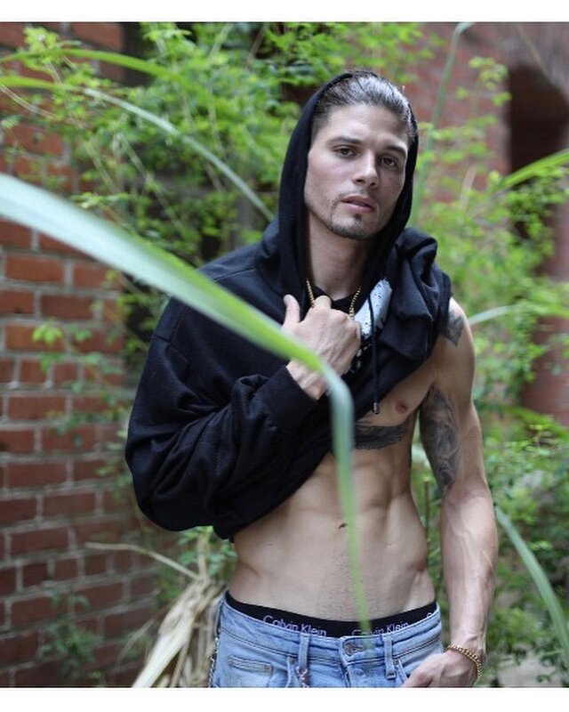 Joe D Martinez Insta Gram (160)